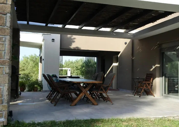 Aggelos Villa Kriopijí