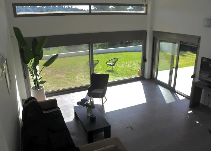 Aggelos Villa